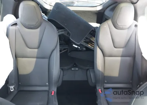 2022 Tesla Model X Plaid Tri Motor All-Wheel Drive из США, поврежденный, VIN 7SAXCBE65NF349830